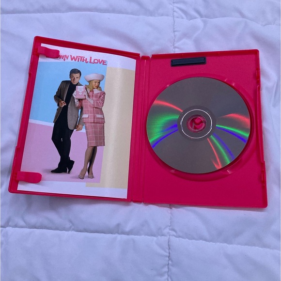 Down With Love - Picture 4 of 5